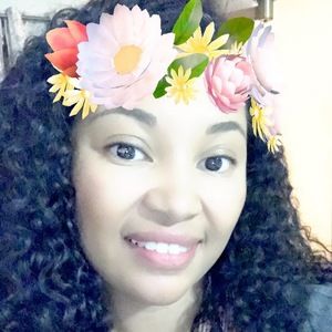 Meet your Posher, Marisa